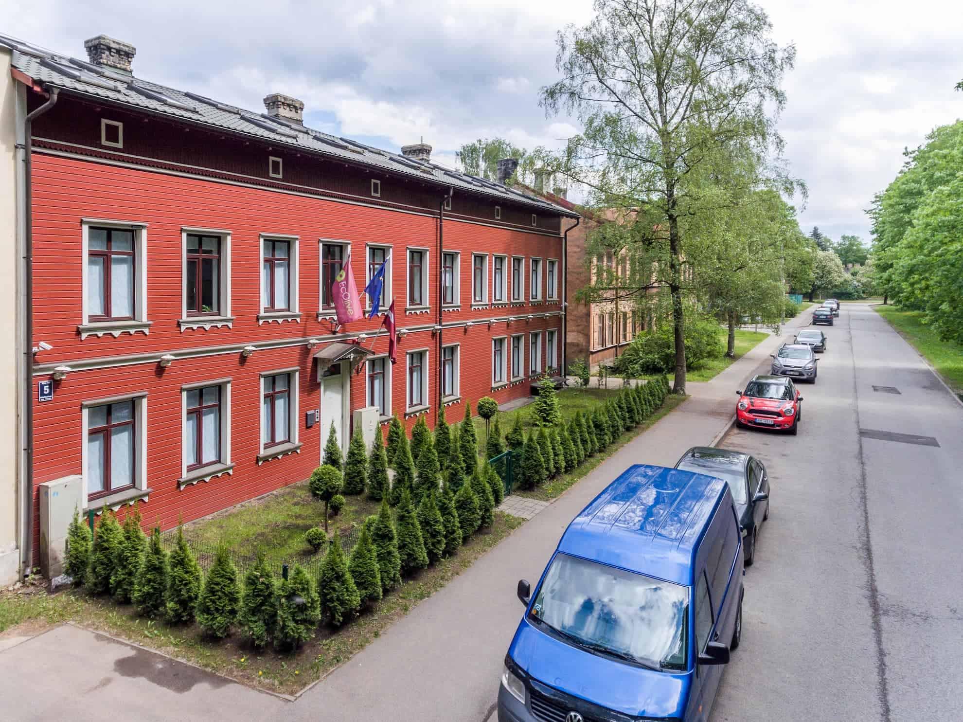 Ecolive Aparthotel Riga Exterior photo